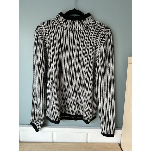 Title Nine Turtleneck Sweater Sz M Merino Wool Blend Pullover Herringbone Black - Picture 7 of 7